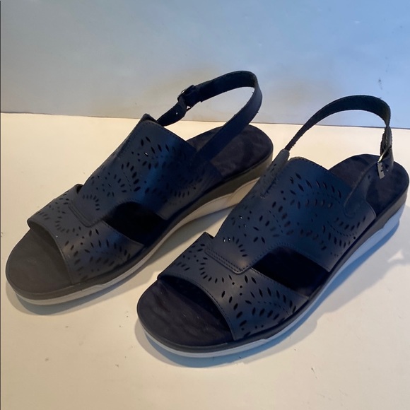 easy street Shoes - Easy Street Primrose Leather Comfort Wave Navy Wedge Sandals